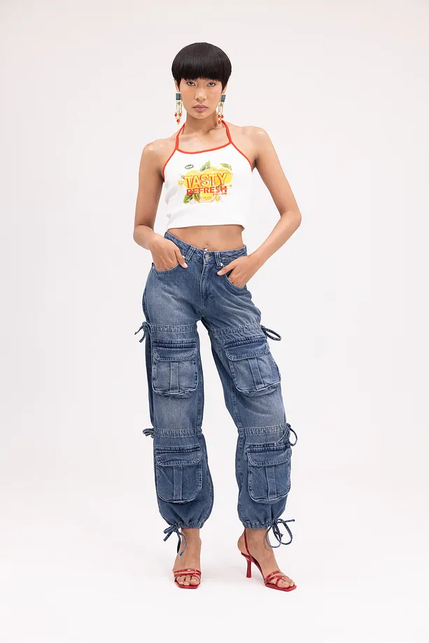 Cep ve Bağlama Detaylı Jeans