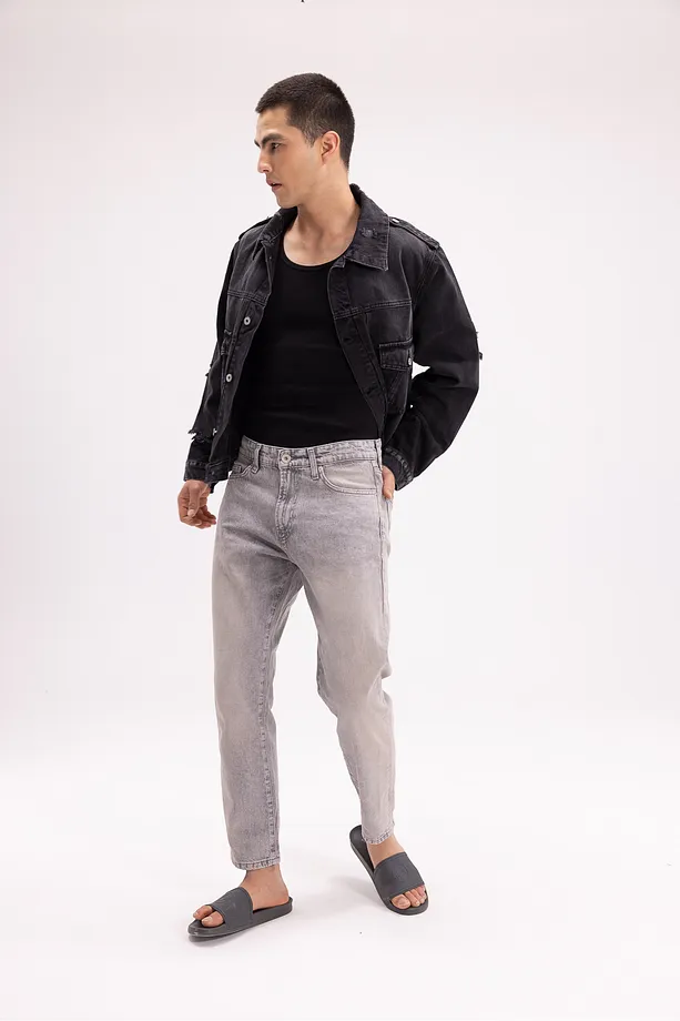 Erkek Gri Yıkamalı Denim Pantolon