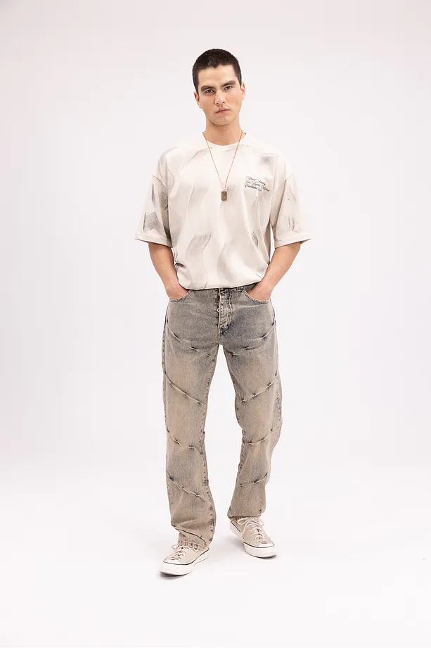 Erkek Özel Dikiş Detaylı Düz Paça Denim Pantolon