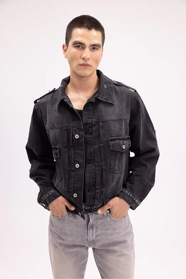 Erkek Siyah Yıkamalı Omuz Apolet Detaylı Denim Ceket